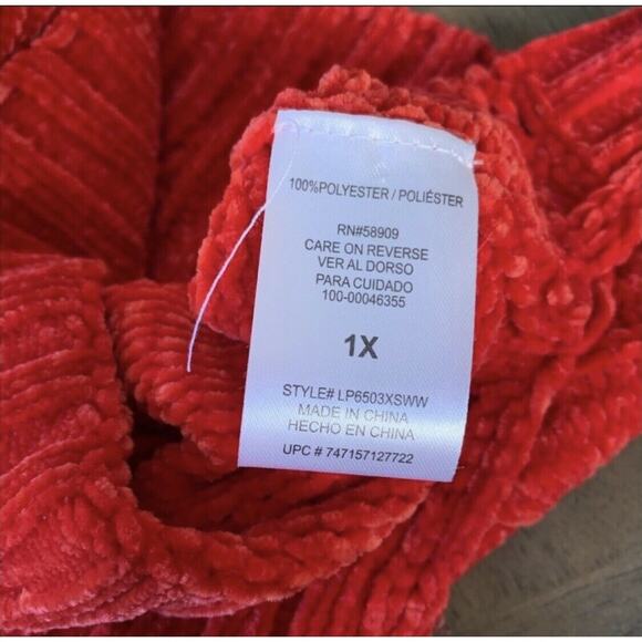 Gibson Latimer Sexy Red Chenille Cold Shoulder Winter Sweater Size 1X NWT - Picture 10 of 10